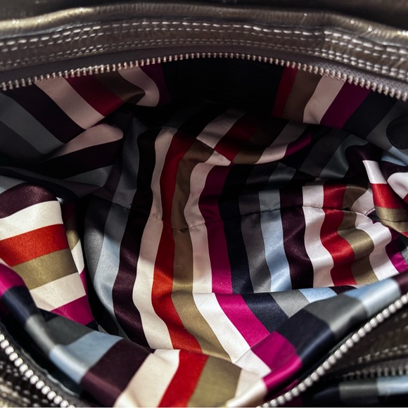 Coach Peyton Legacy - Picture 7 of 12